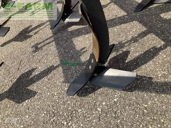 Cultivador - Pöttinger - synkro 3030