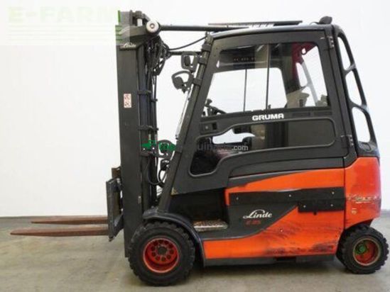 Elevadora - Linde - e 35 hl 387