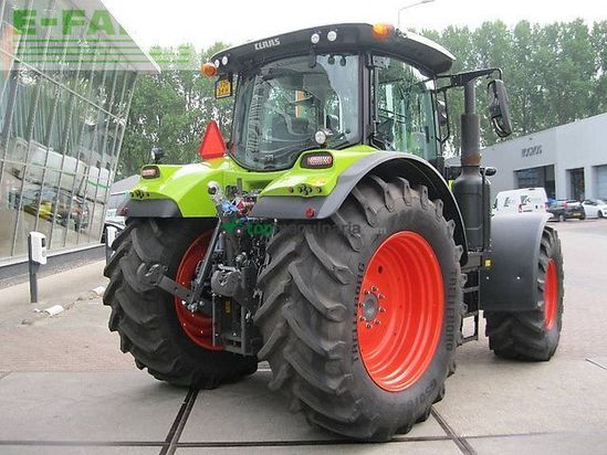 Tractor agrícola - Claas - arion 660 cmatic