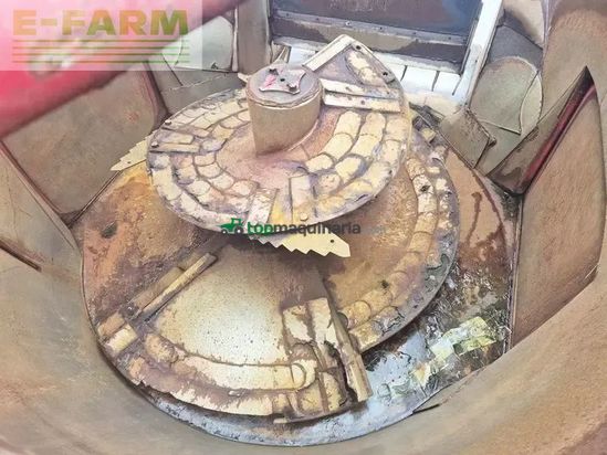 Remolqu esparcidor - Trioliet - gigant 700 futtermischwagen