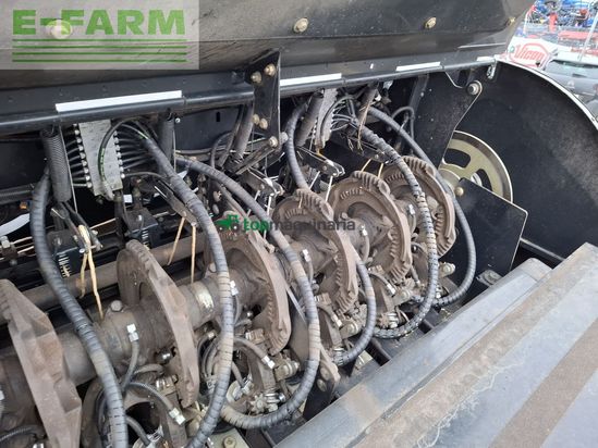 Empacadora gigant - New Holland - bb 9070 / bb9070