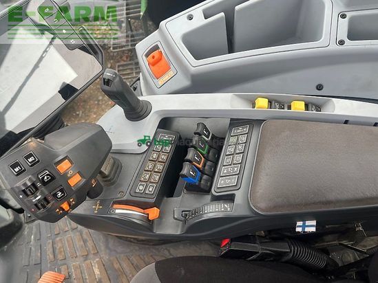 Tractor agrícola - Valtra - t174 d