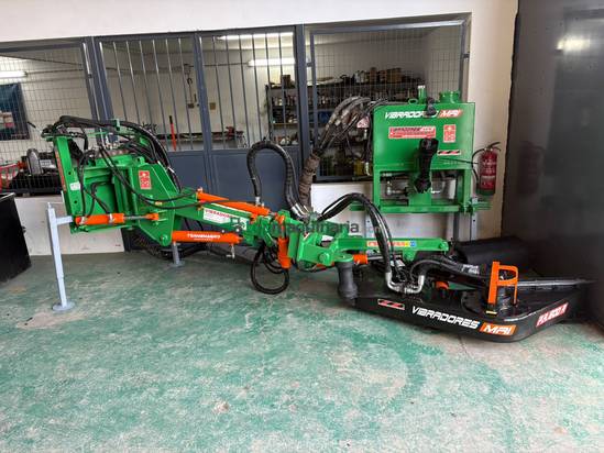 Olivar Frontal con pinza 600