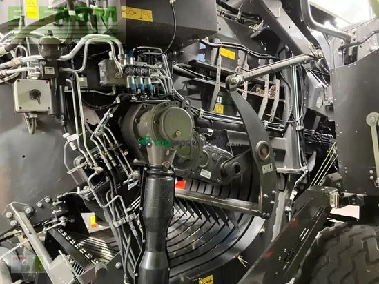 Empacadora gigant - Claas - quadrant 5300 evolution fc tandem