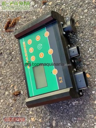 Cultivador - Amazone - cenius 3003 grubber