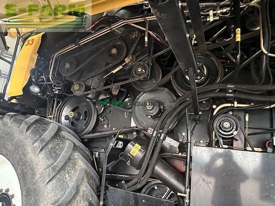 Cosechadora de Cereal - New Holland - cx 8060