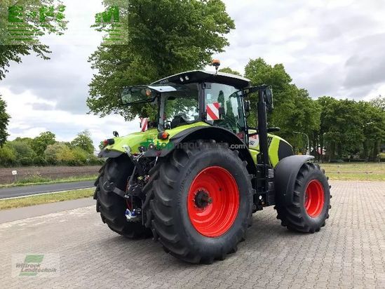 Tractor agrícola - Claas - axion 810 cm cis+