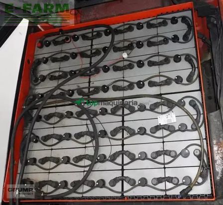 Elevadora - Linde - e 50/600 hl 388