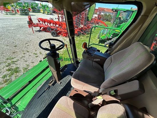 Cosechadora de Cereal - John Deere - 9560 wts hillmaster