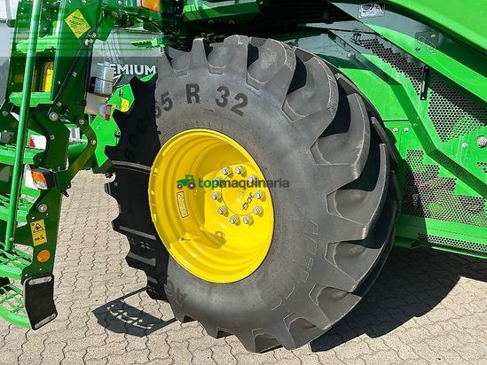 Cosechadora de Cereal - John Deere - t560