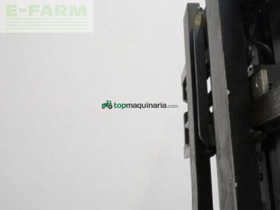 Elevadora - Combilift - cbe3000