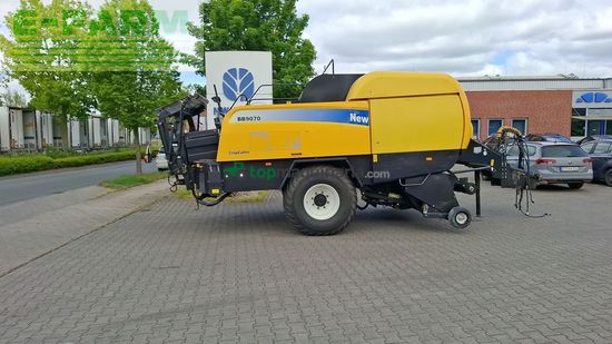 Empacadora gigant - New Holland - bb 9070