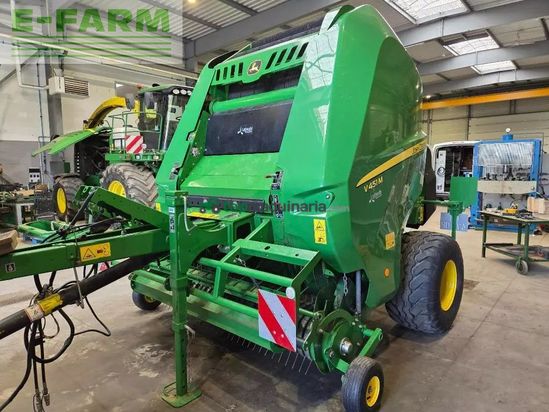 Empacadora gigant - John Deere - v451m 13ctx