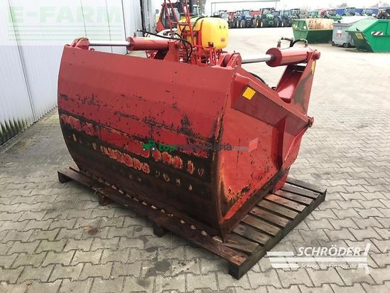 Esparcidor - Strautmann - sz 234