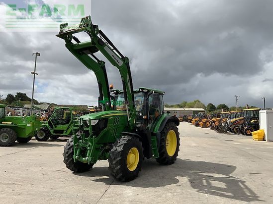 Tractor agrícola - John Deere - 6135r tractor (st23947)