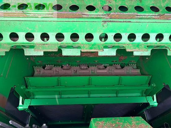 Cosechadora de Cereal - John Deere - s790i