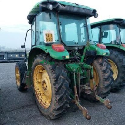 Tractor agrícola - John Deere - 5820
