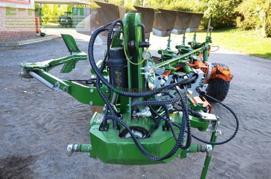 Arado - Amazone - teres 300 v 5+0 100