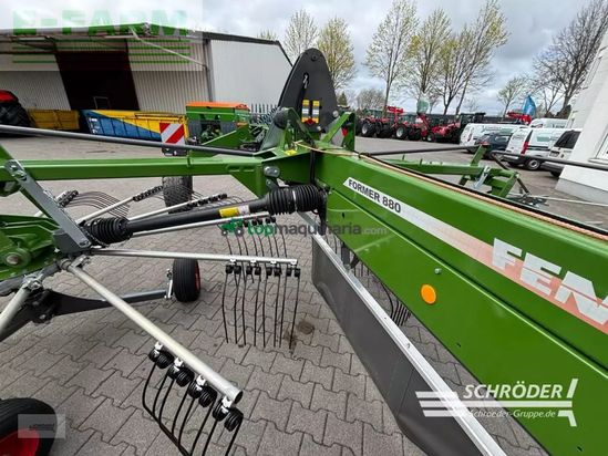 Rastrillo - Fendt - former 880