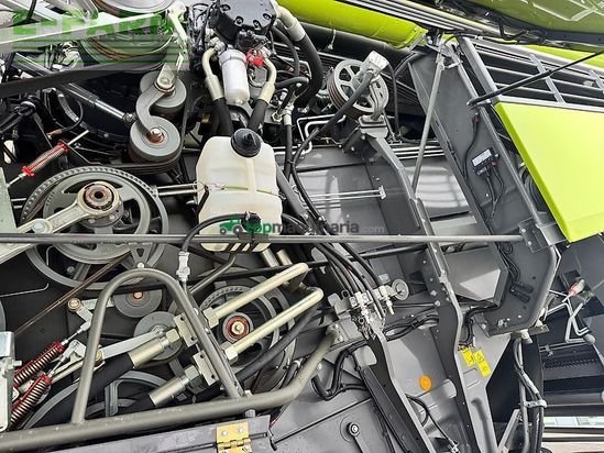 Cosechadora de Cereal - Claas - lexion 6700 + v930