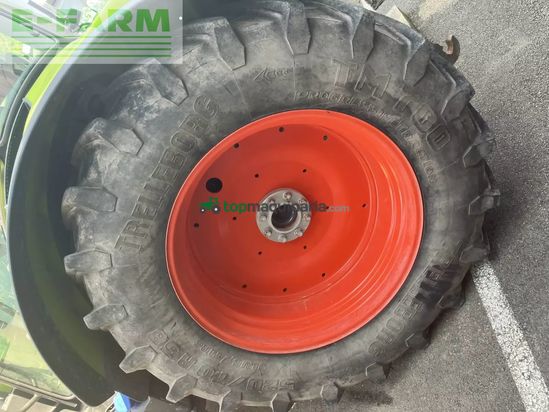 Tractor agrícola - Claas - arion 450 concept