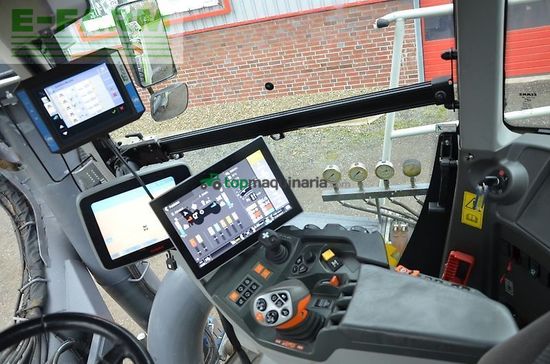 Tractor agrícola - Claas - xerion 4200 saddle trac bauer SADDLE TRAC