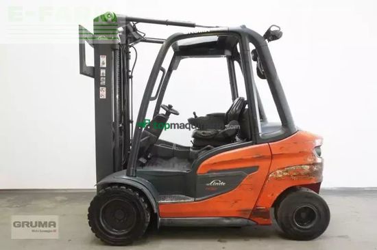 Elevadora - Linde - h 30 d 1202