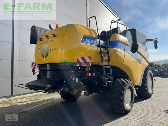 Cosechadora de Cereal - New Holland - cx 6.90