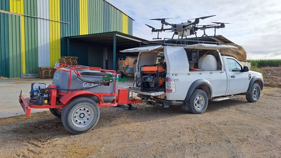 Ford Ranger con sistema de fumigación 