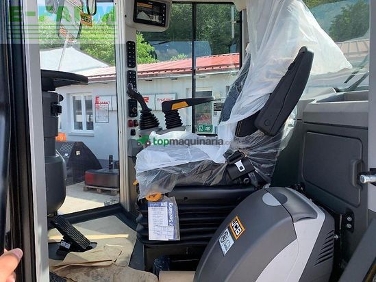 Minicargadora - JCB - 427 agri stage v highlift