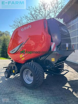 Empacadora gigant - Kubota - bv 6160