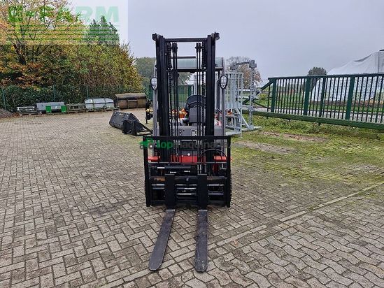 Elevadora - Manitou - me 420 elektrostapler