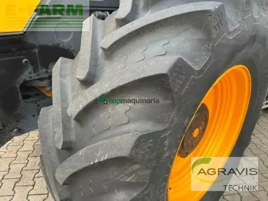 Tractor agrícola - JCB - 8310