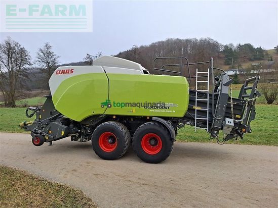Empacadora gigant - Claas - quadrant 5300 fc