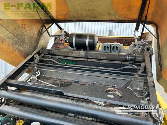 Empacadora gigant - New Holland - roll baler 125 combi