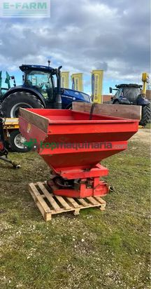 Esparcidor - Kuhn - zsb 900