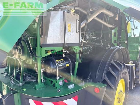 Cosechadora de Cereal - John Deere - 8300