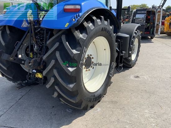 Tractor agrícola - New Holland - t7.245 tractor (st24115)