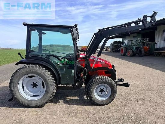 Tractor agrícola - Massey Ferguson - 2410