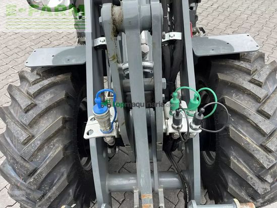 Telescopica - Giant - g 2700hd+ mit kabine  weidemann hv
