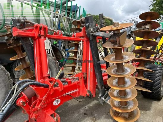 Grada de disco - Gregoire Besson - acerox32d