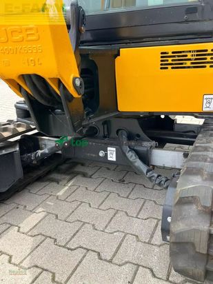 Excavadora - JCB - 16c-1
