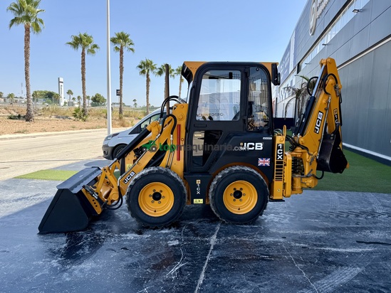 Mini Retro Mixta Jcb 1cx premium cabina cerrada 