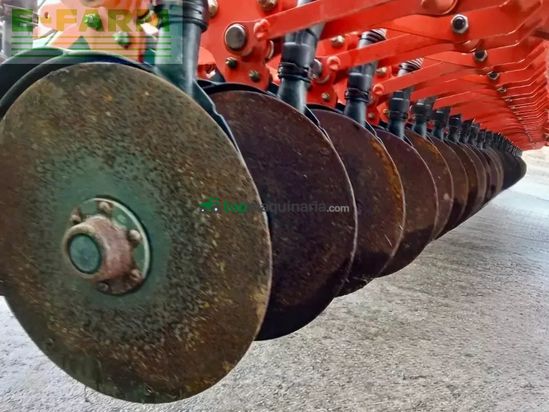 Sembradora - Kuhn - tt 6500