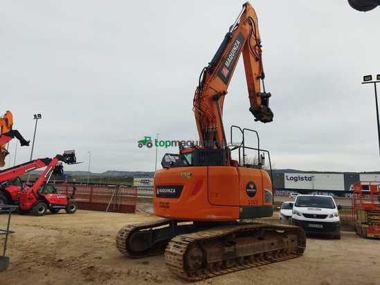 Excavadora DOOSAN DX235LCR
