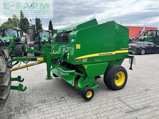 Empacadora gigant - John Deere - 623