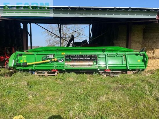 Cosechadora de Cereal - John Deere - t550