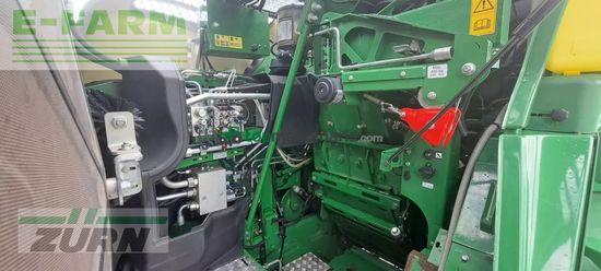 Cosechadora de Cereal - John Deere - 8400