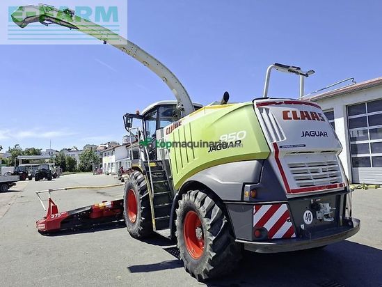 Cosechadora de Cereal - Claas - jaguar 950 kemper 375+ pu 300