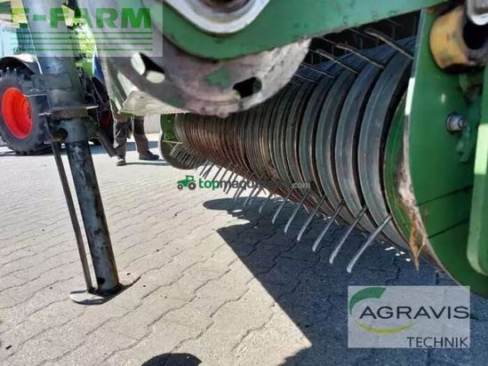 Empacadora gigant - Krone - vario pack 1801